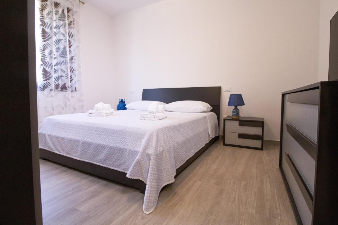 Dd House Family Holiday Apartment Cecina  Kültér fotó