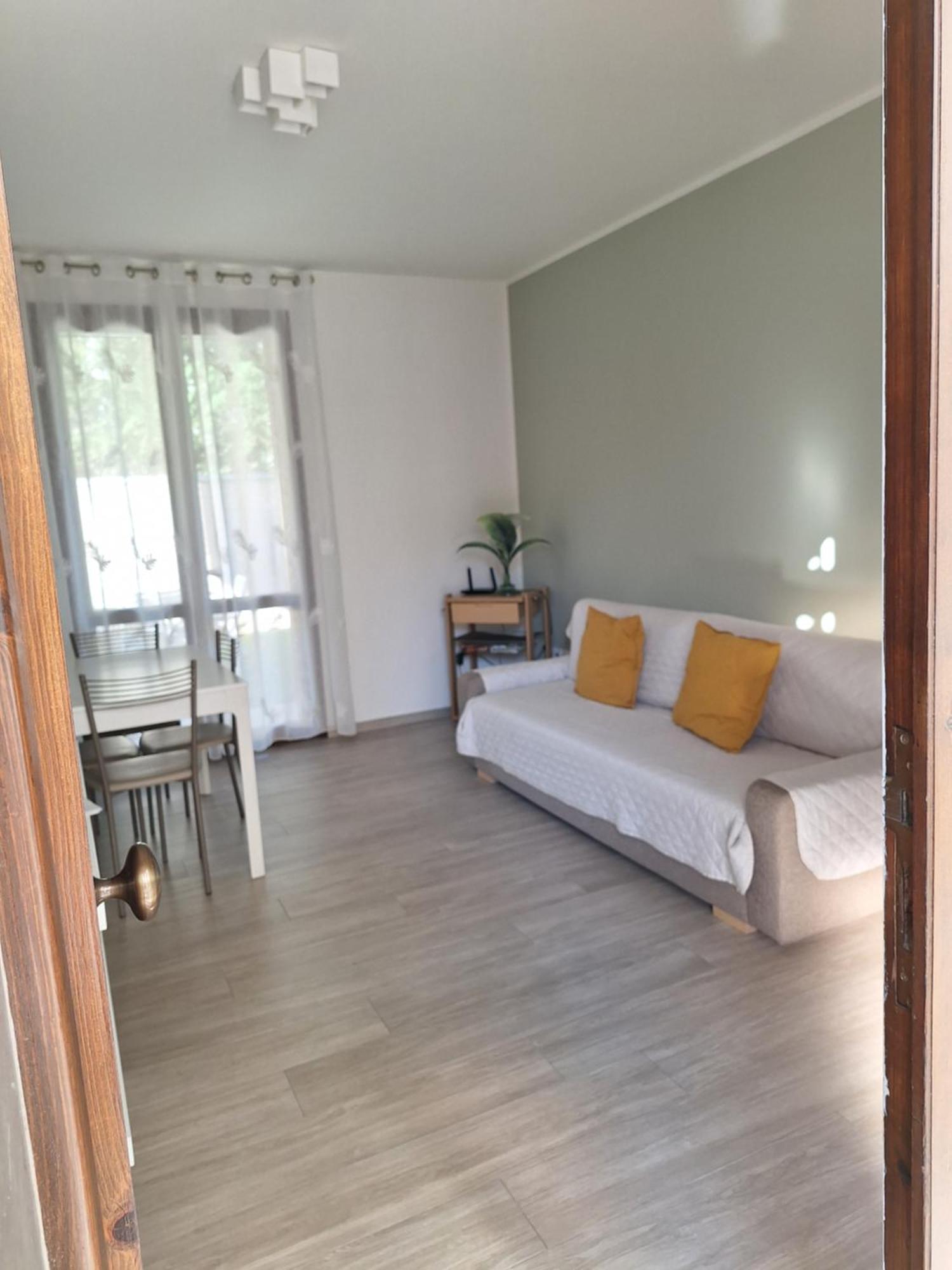 Dd House Family Holiday Apartment Cecina  Kültér fotó